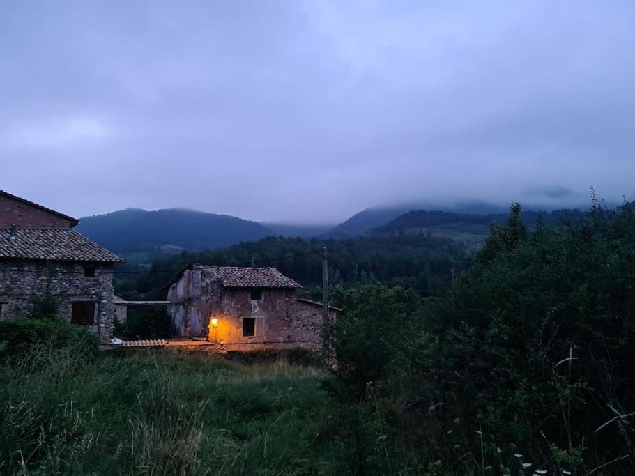 Precioso Apartamento En El Pirineo Catalan لا بوبلا دي لايليت المظهر الخارجي الصورة