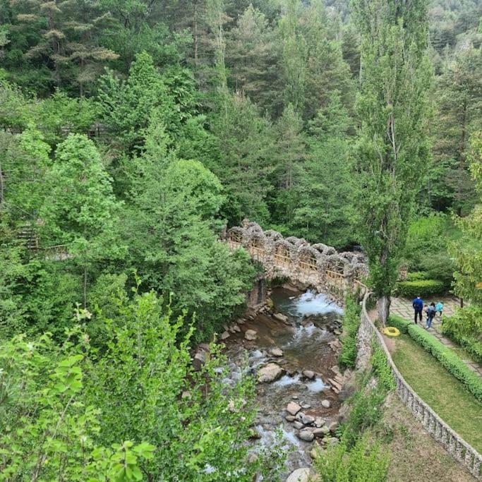 Precioso Apartamento En El Pirineo Catalan لا بوبلا دي لايليت المظهر الخارجي الصورة